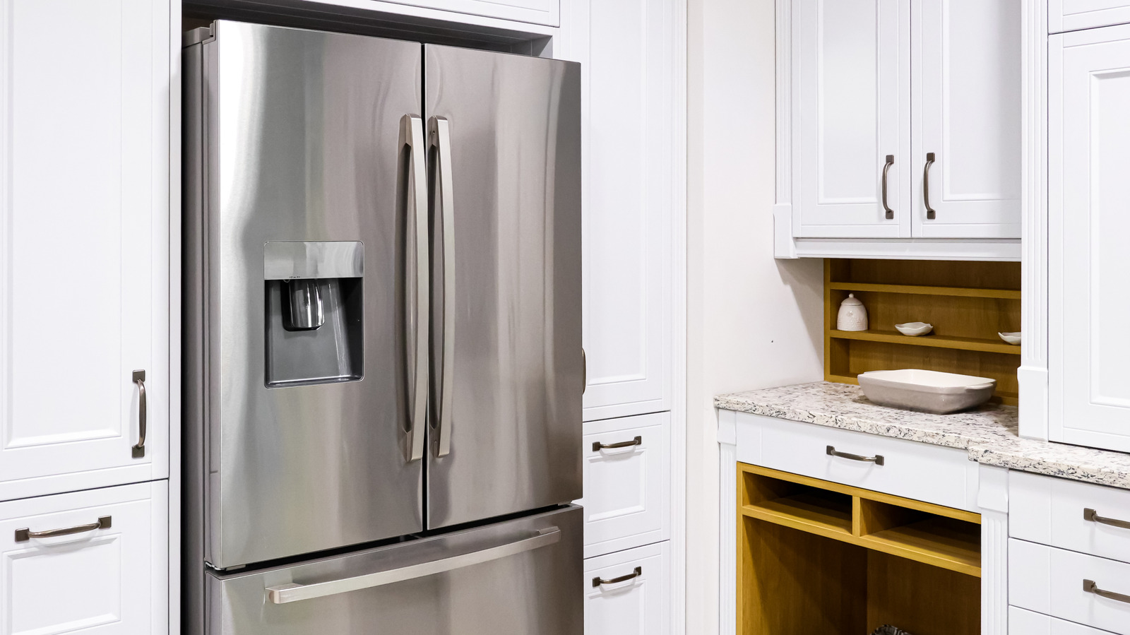 How To Clean A Stainless-Steel Fridge — No Streaks, No Fingerprints