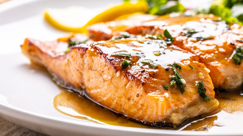 Baked salmon fillets