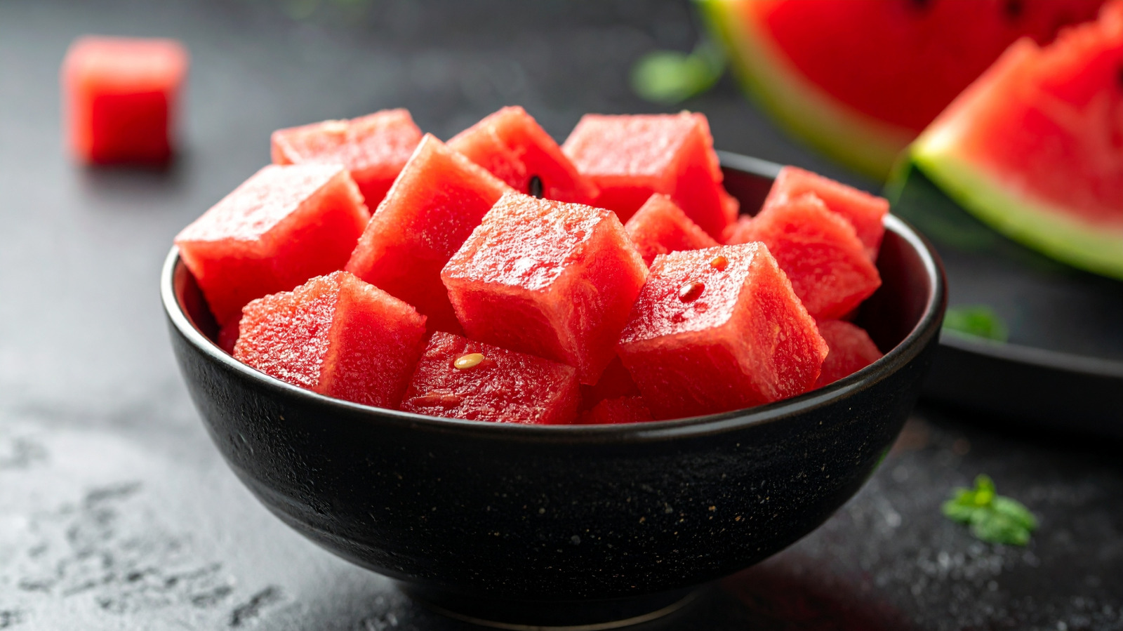 How To Easily Cut A Watermelon Into Cubes