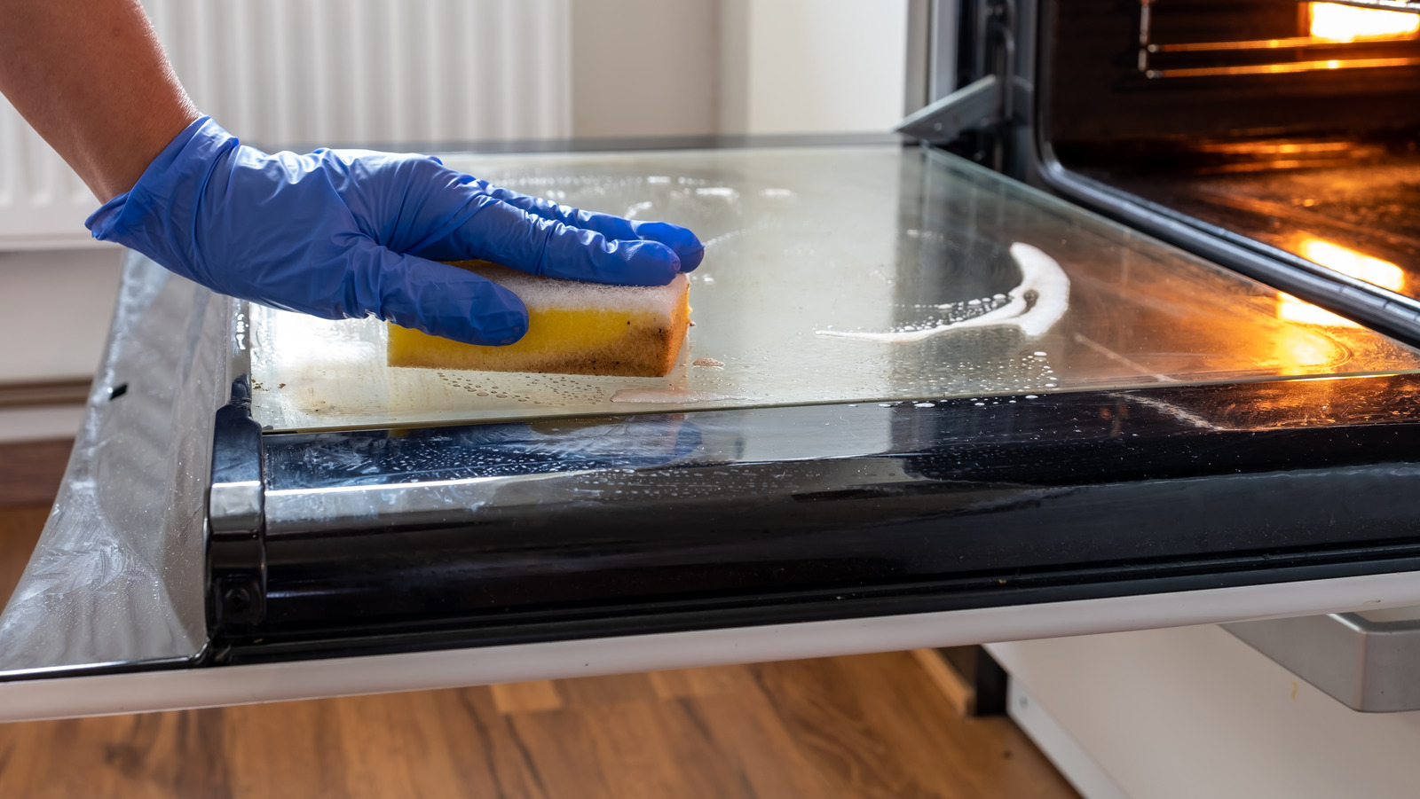 How to Clean a Glass Oven Door