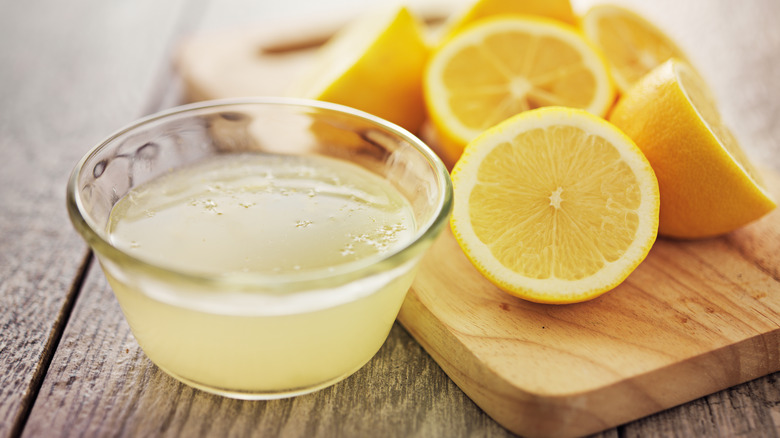 Lemon juice and lemons