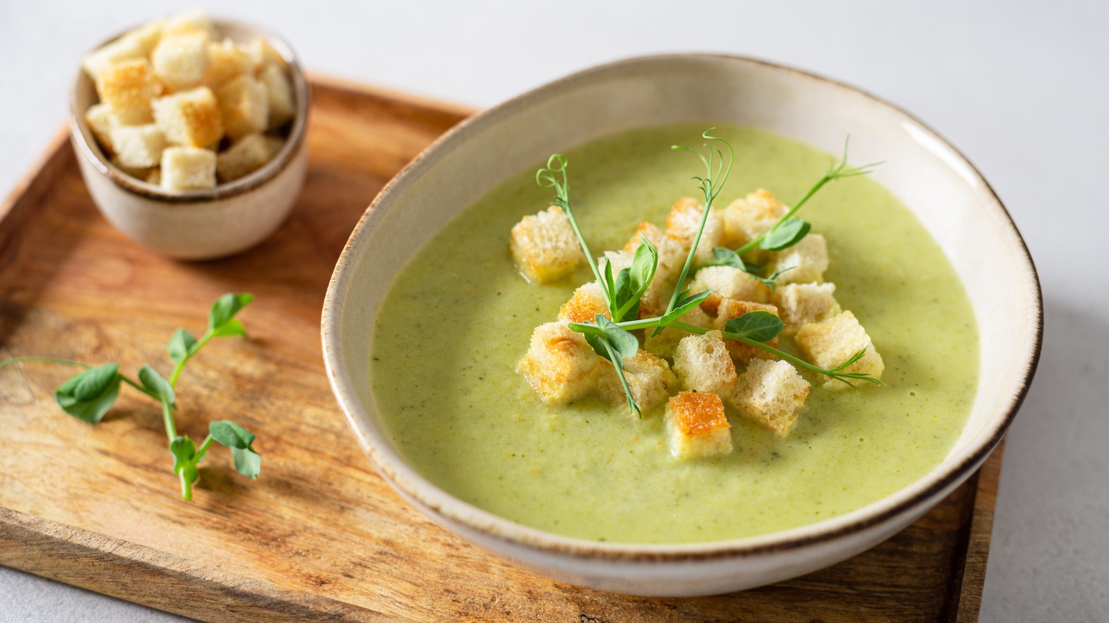 How To Give Hearty Cream Of Broccoli Soup A Lighter Vegan Twist