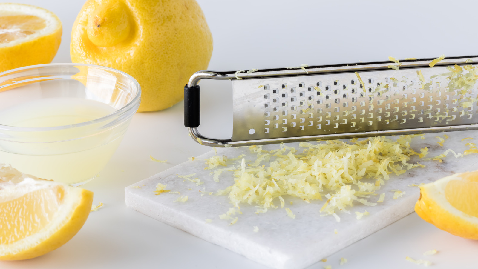 How To Hold A Microplane For The Easiest Zesting