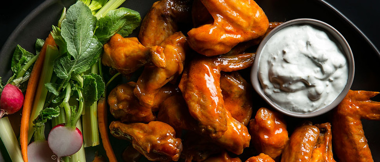 Easy, Homemade Buffalo Chicken Wings