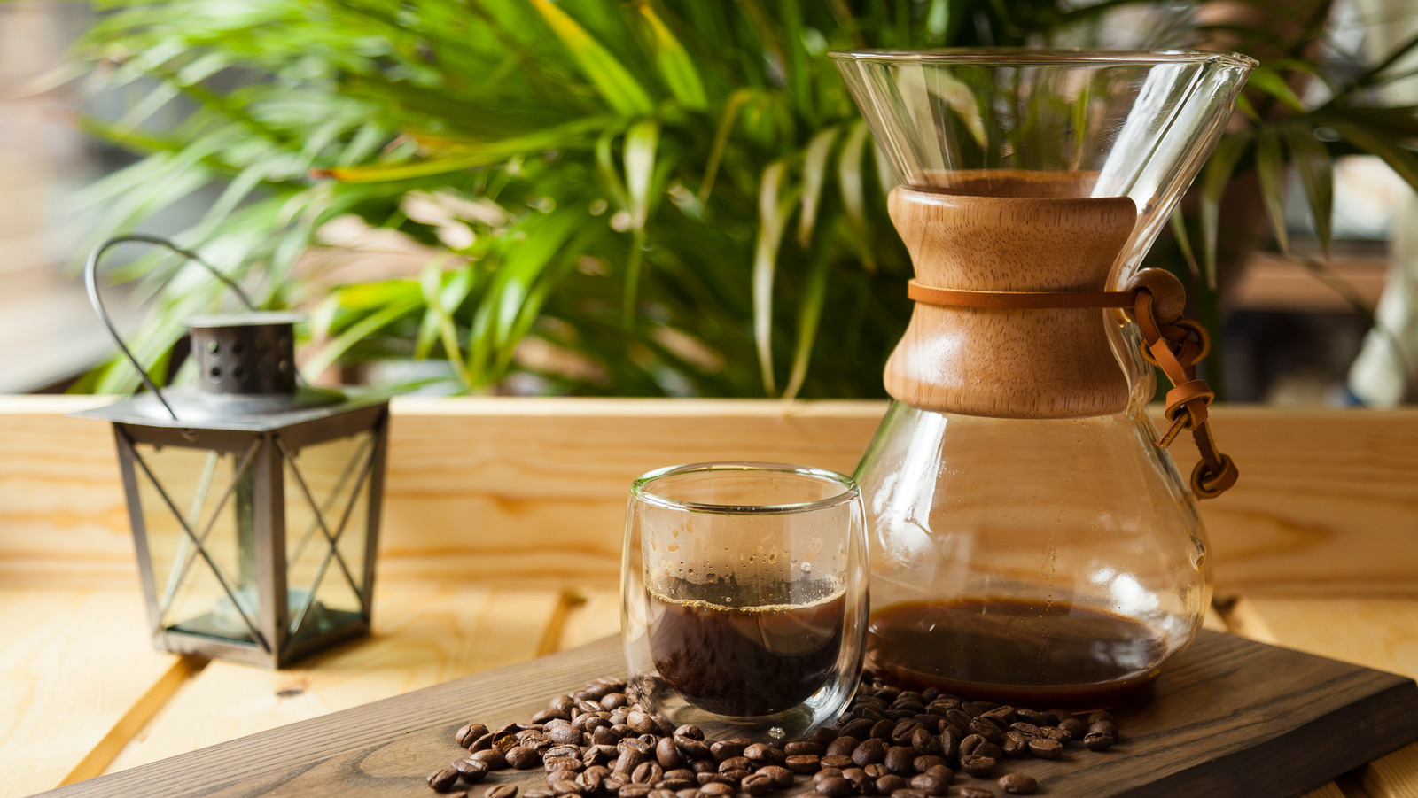How To Make Pour-Over Coffee At Home With A Chemex