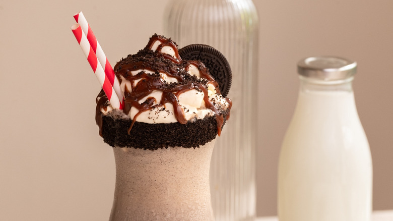 ultimate cookies and cream milkshake