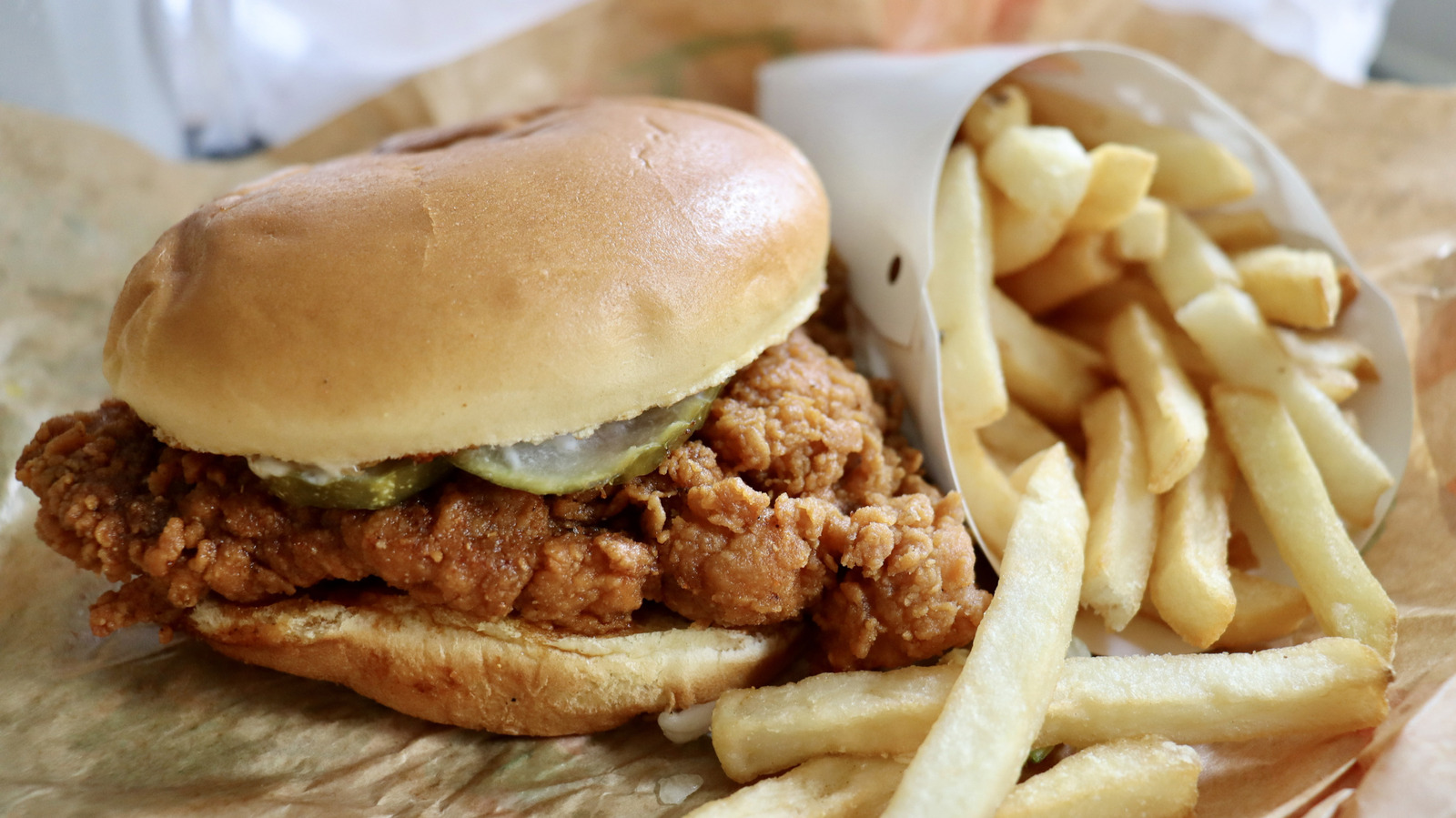 How To Reheat A Fast Food Chicken Sandwich Without Ruining It