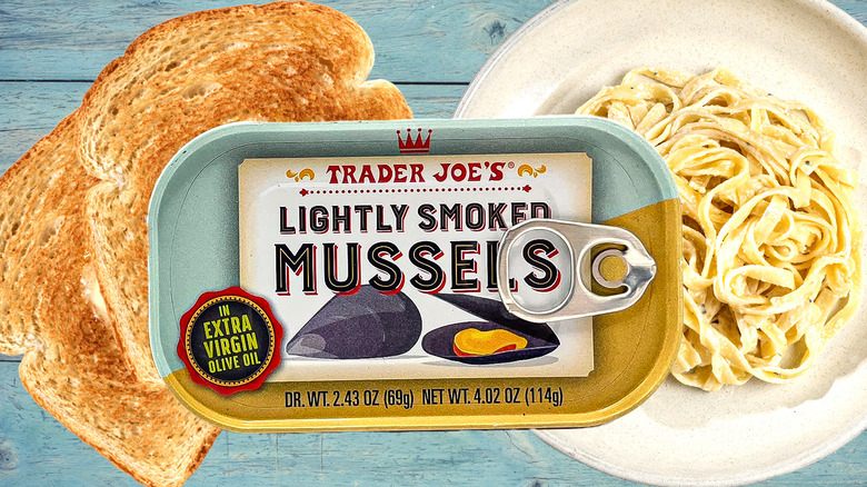 Trader Joe's smoked mussels with bread and pasta