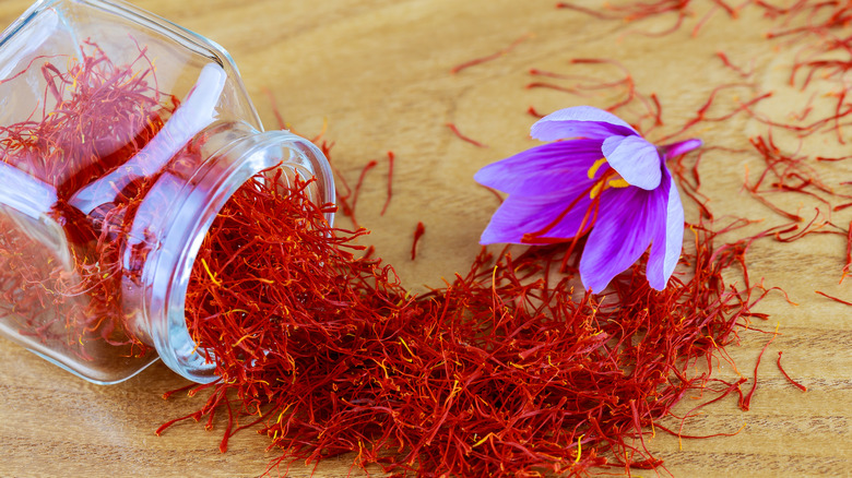 jar of saffron with crocus