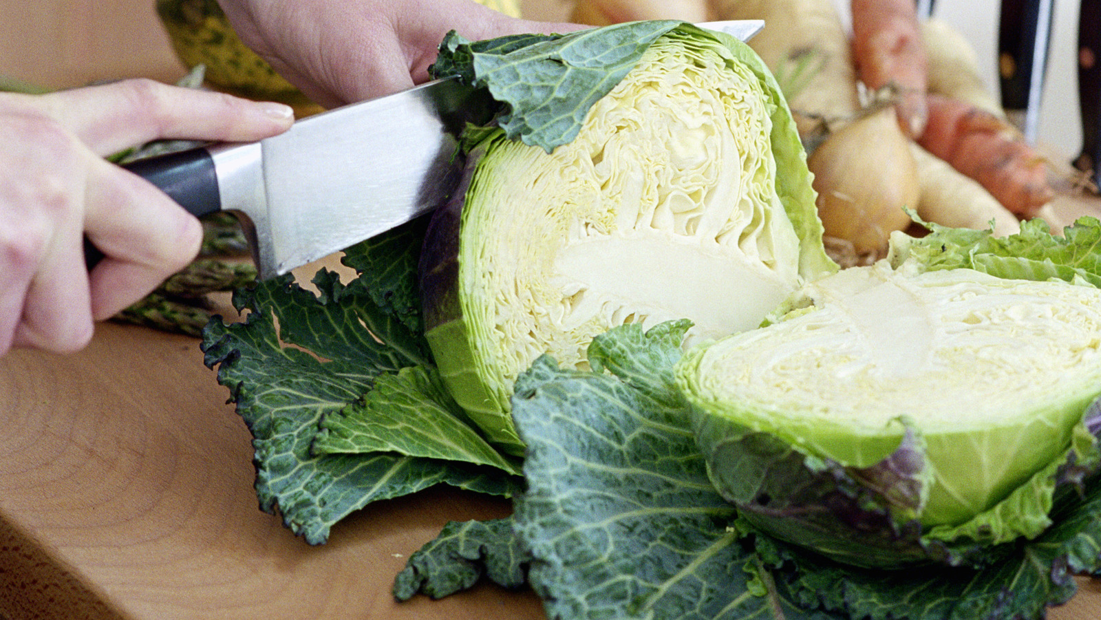 How You Freeze Cabbage Depends On When You Want To Use It