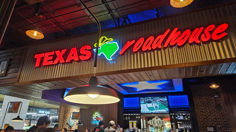Sign of Texas Roadhouse interior