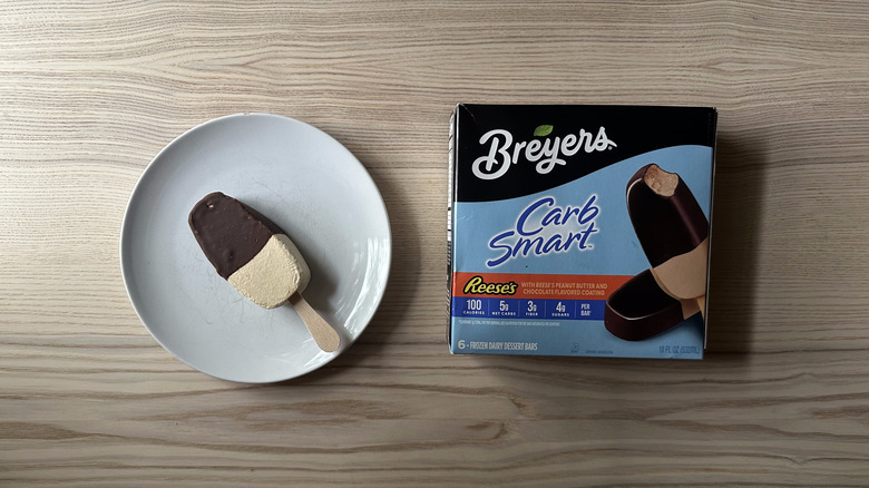 Breyers Carb Smart Reese's Bars on wooden table