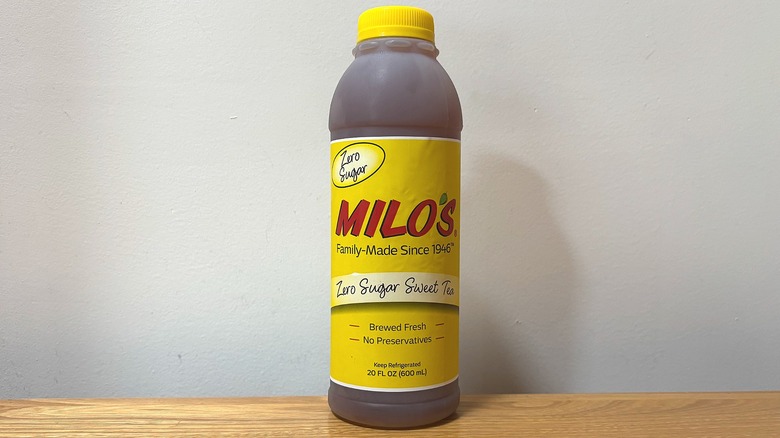 Bottle of Milo's Zero Sugar Sweet Tea on wooden table