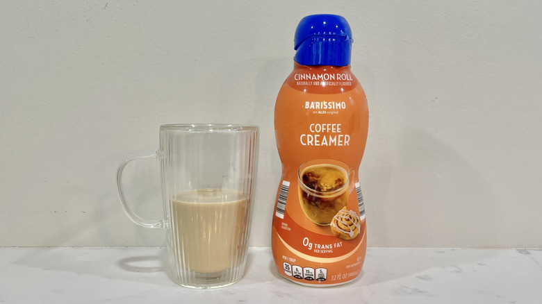 Aldi Barissimo cinnamon roll coffee creamer.