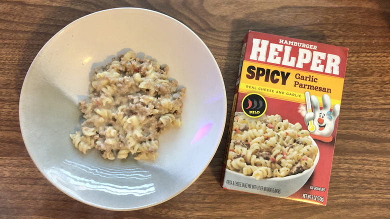 Hamburger Helper spicy garlic parmesan in a bowl.