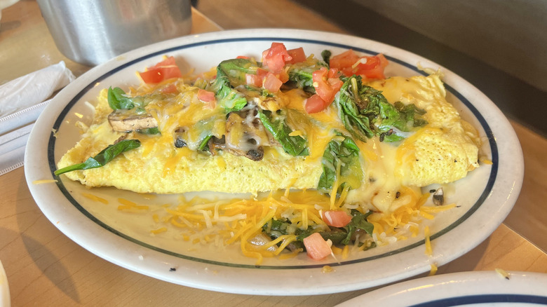 View of the Spinach and Mushroom Omelette at IHOP