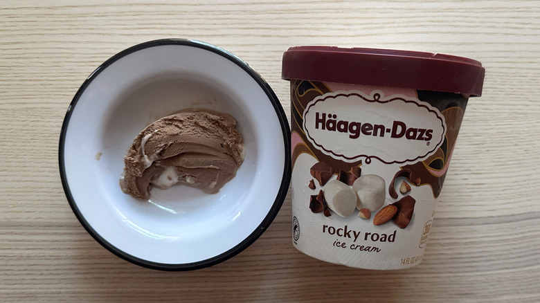 Haagen-Dazs Rocky Road Ice Cream in small bowl on table