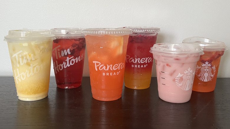 6 different chain Refreshers in to-go cups.