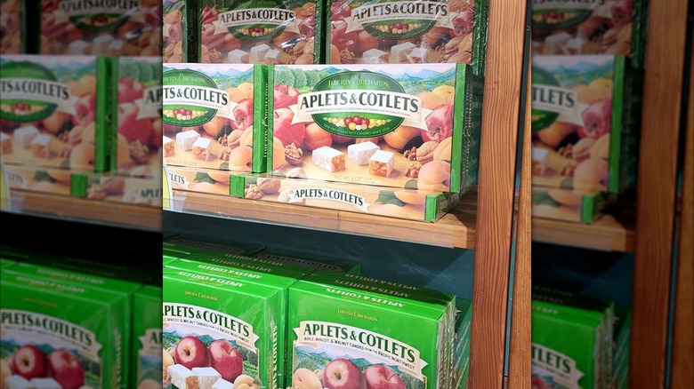 Aplets & Cotlets on a shelf