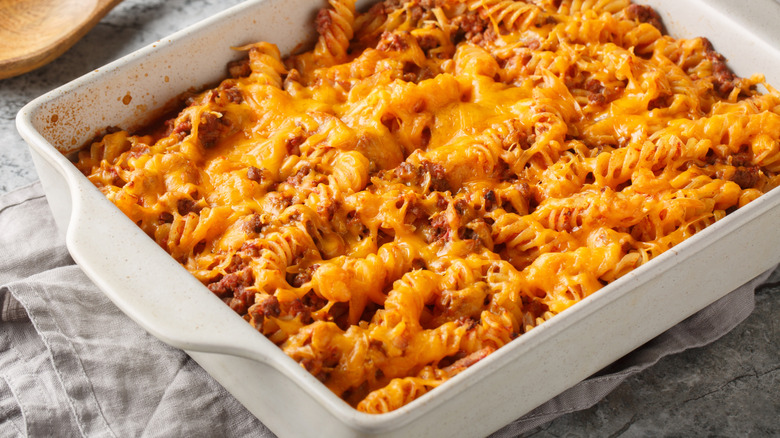 pasta and beef hamburger casserole