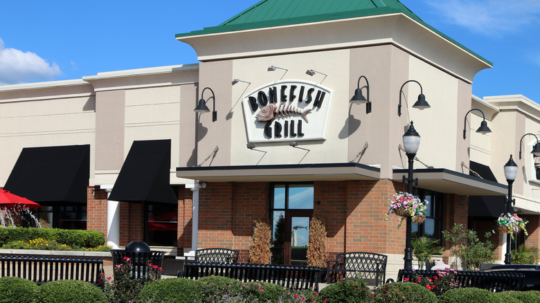 The exterior of a Bonefish Grill location.