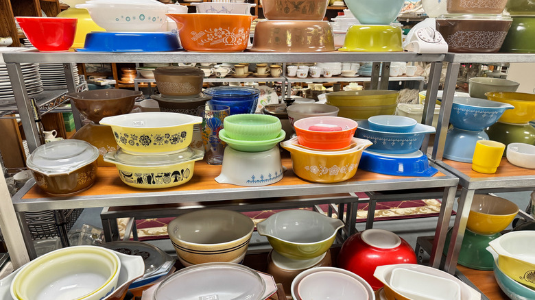 assortment of Pyrex dishes