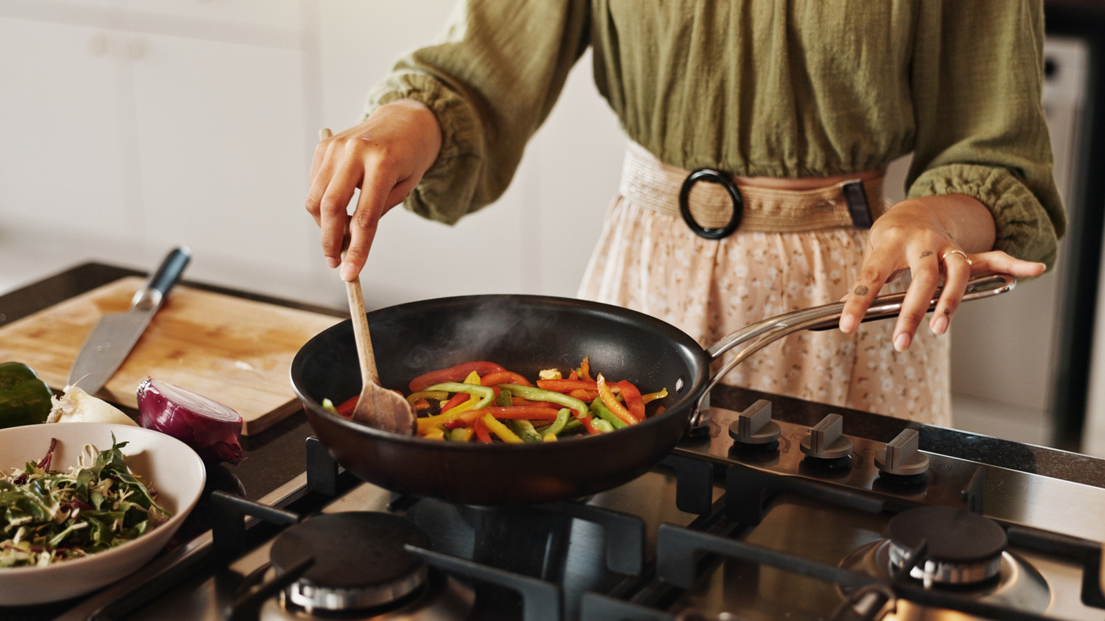 If Your Frying Pans Tend To Warp, The Culprit Might Be Your Stove - Here's How - Tasting Table