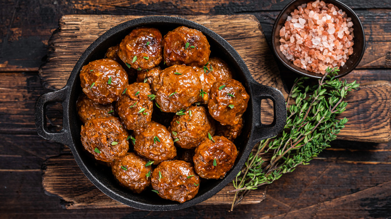 Barbecue meatballs