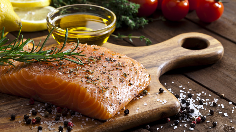salmon filet and seasonings 