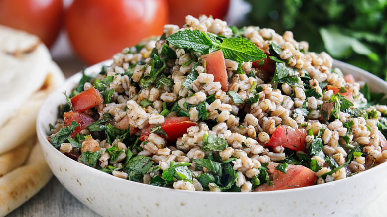 farro salad with tomatoes and herbs
