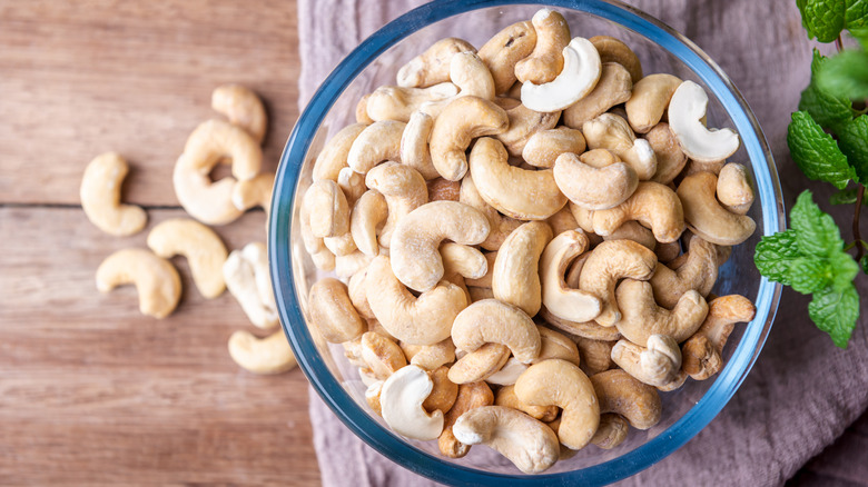 Glass bowl filled with cashews