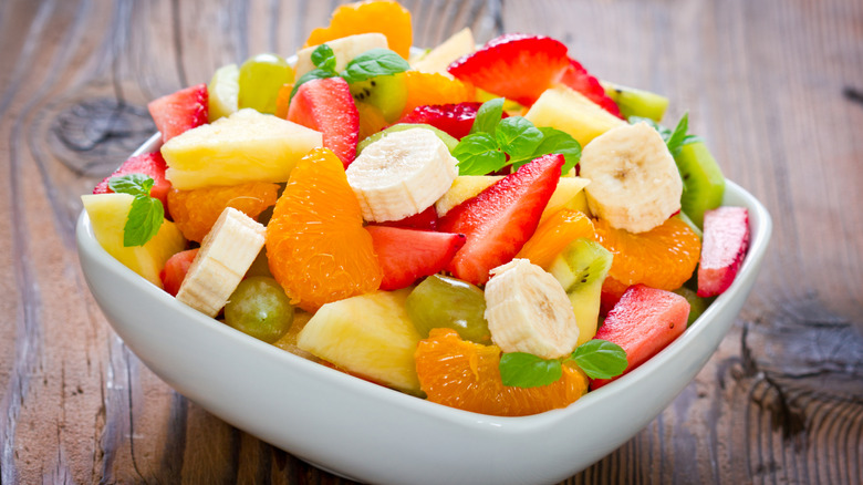 Fresh fruit salad in bowl