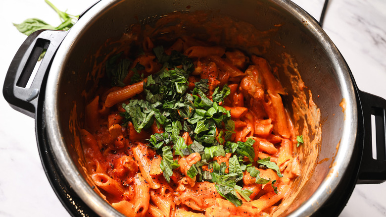 Penne pasta in creamy tomato sauce in Instant Pot
