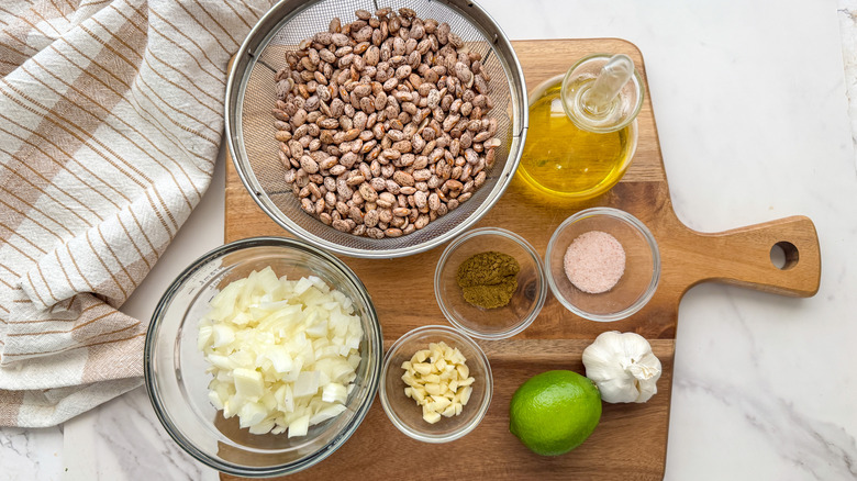 Instant Pot refried bean dip ingredients