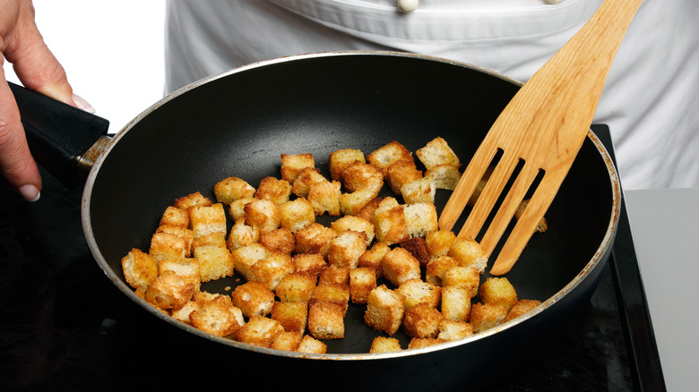Croutons with fresh parsley