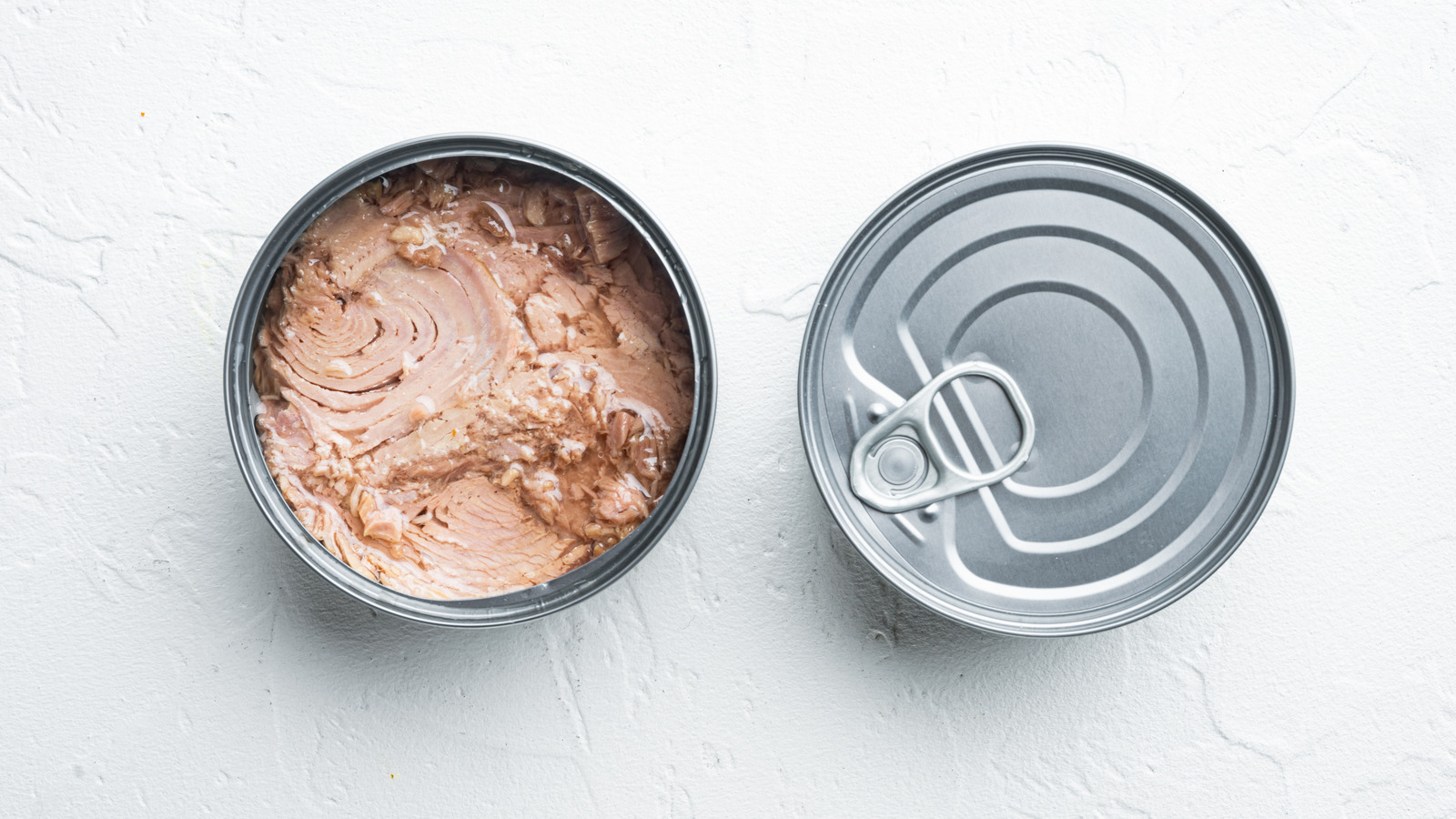 Instead Of Throwing Out Empty Tuna Cans, Use Them As LastMinute Dinner