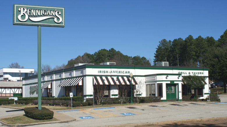 A Bennigan's restaurant