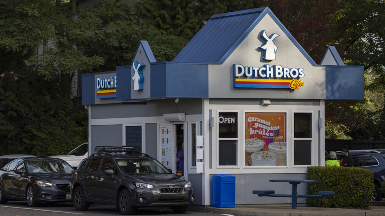 Dutch Bros Coffee shop in Tigard, Oregon