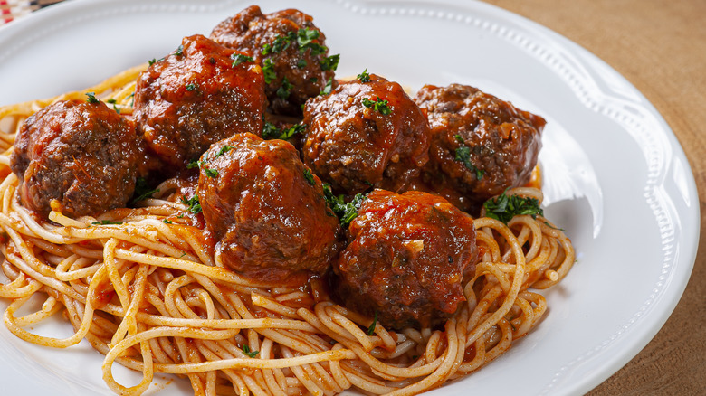 Plate of spaghetti and meatballs