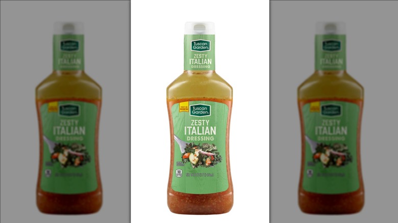 Tuscan Garden Zesty Italian Dressing on white background