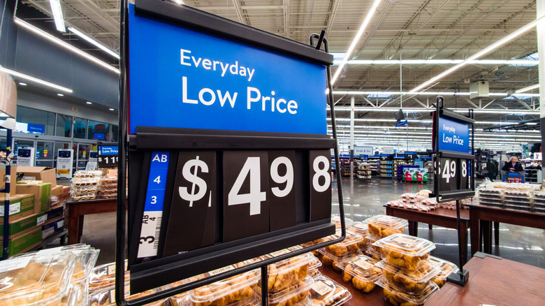 Everyday low price $4.98 sign in Walmart bakery