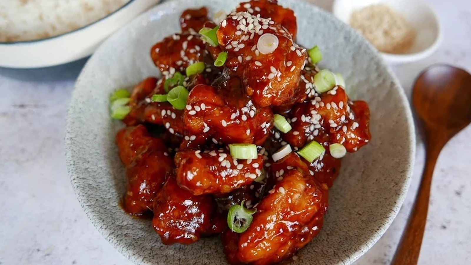 J. Kenji LópezAlt's Unexpected Addition For Crispier General Tso's Chicken