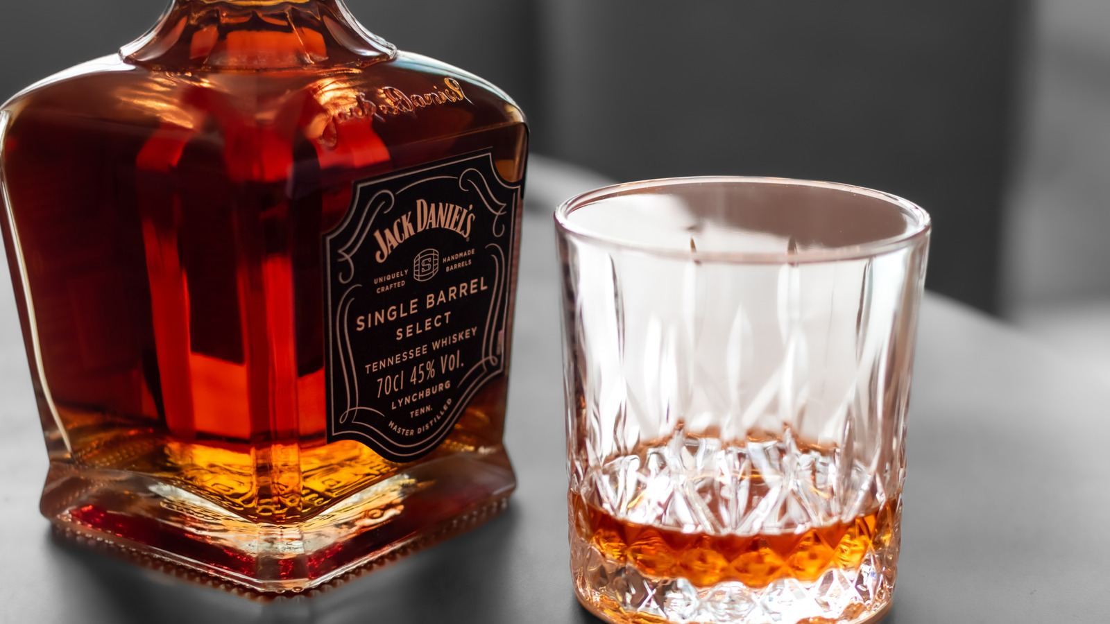 Jack Daniel's Single Barrel Vs Old No. 7: What's The Difference?