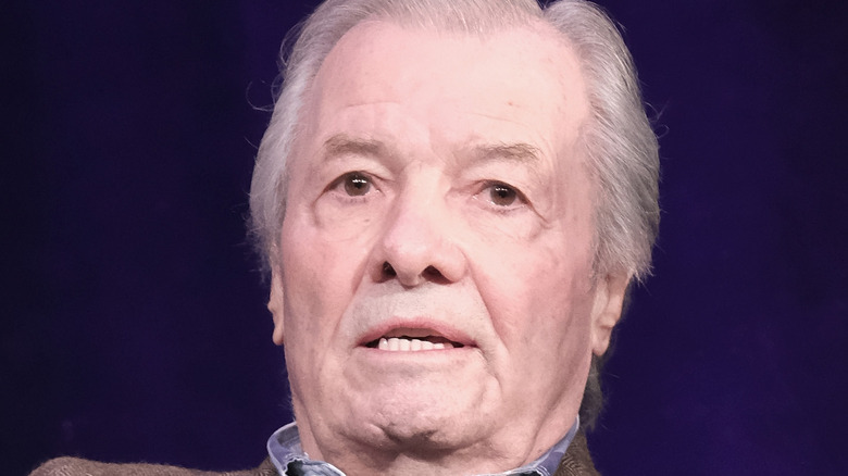 Jacques Pépin speaking at event