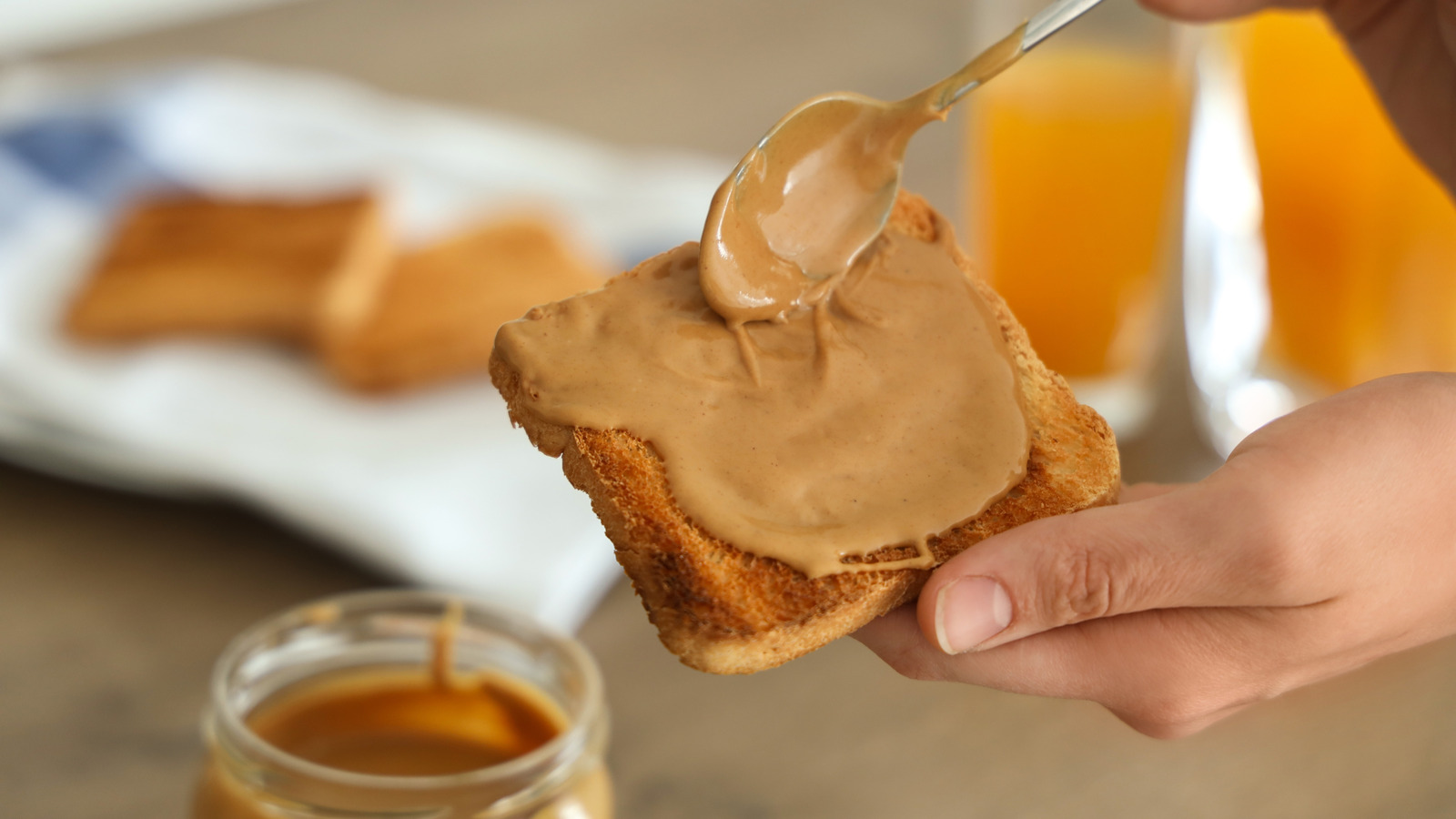 Jif Vs Skippy: Which Creamy Peanut Butter Is Actually Healthier?