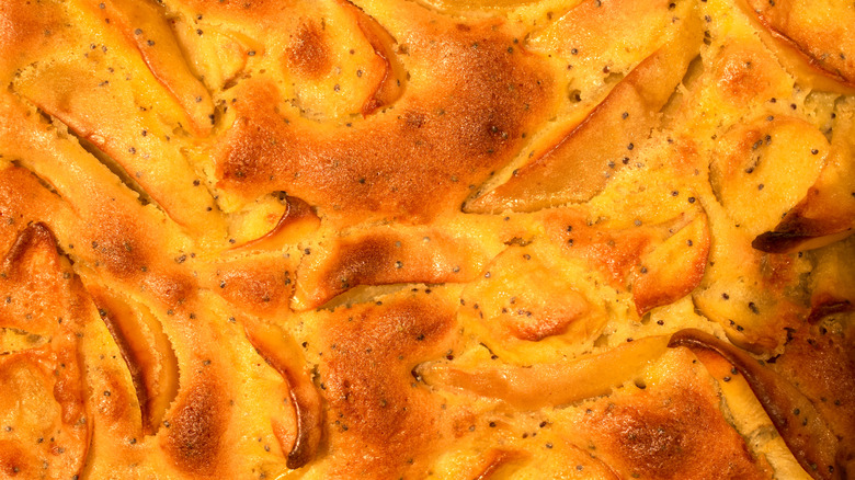 close up of apple pan dowdy