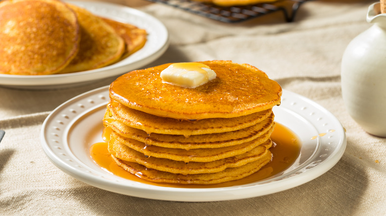 Johnnycakes with butter