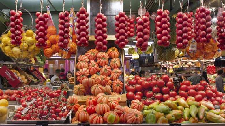 La Boqueria produce stall