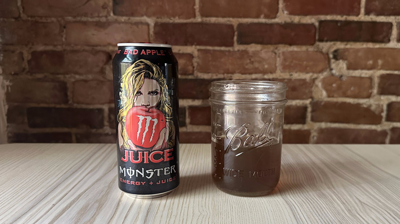 Juice Monster Bad Apple in glass mason jar