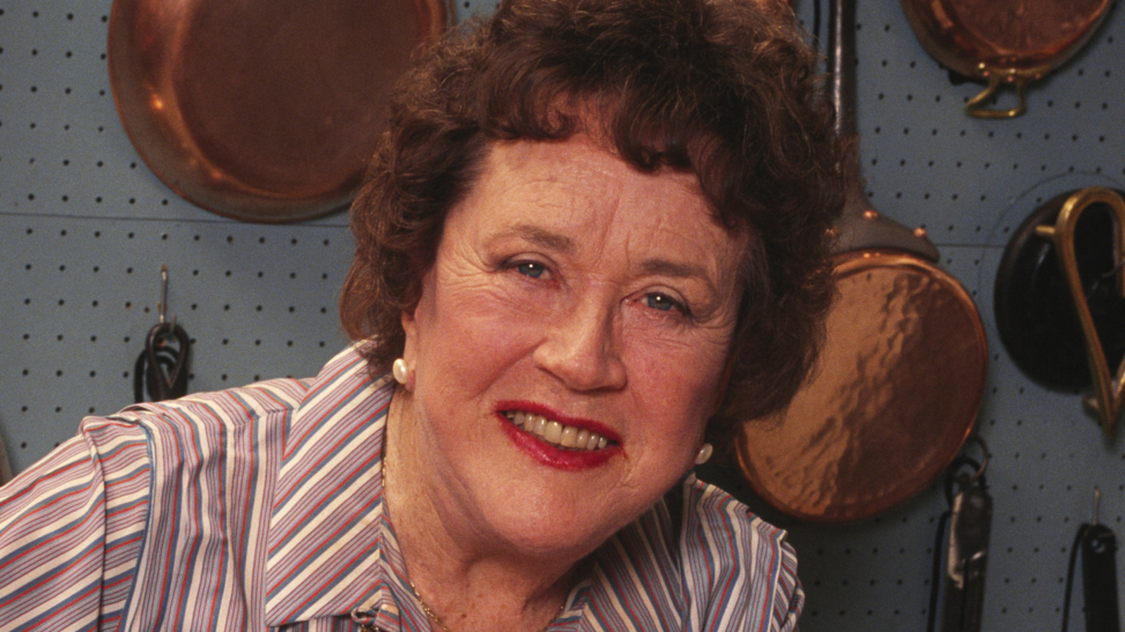 Julia Child's 'Perfect Pizza' Was Cooked On These 2 Materials - Tasting Table